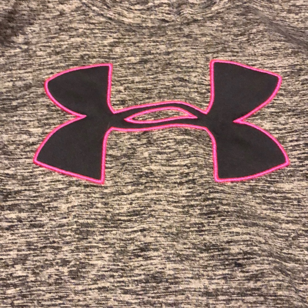 *SOLD* Girls Like New Under Armour Hoodie - Picture 2 of 4